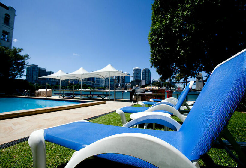 Harbourside Apartments