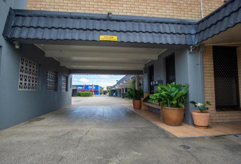 هتل Acacia Motor Inn