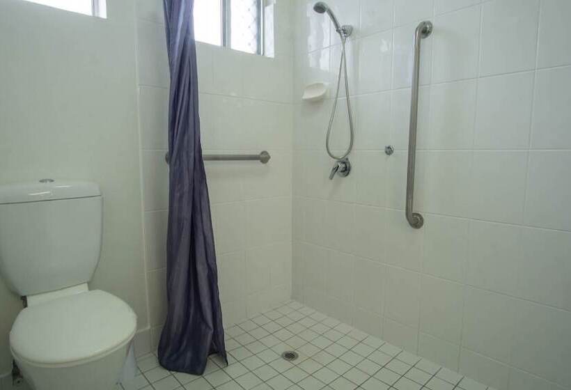 هتل Acacia Motor Inn