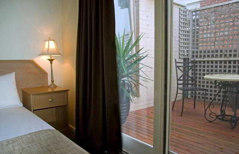 هتل Admiralty Inn