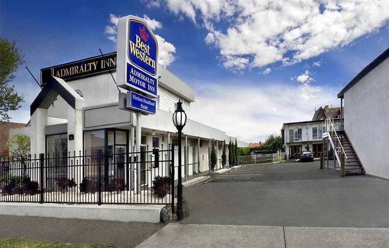 هتل Admiralty Inn