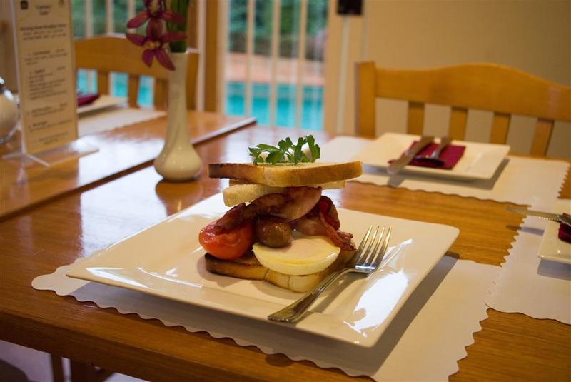 هتل Admiralty Inn