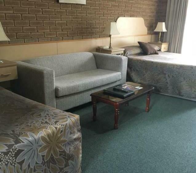 בית מלון כפרי Arcadia Motor Inn