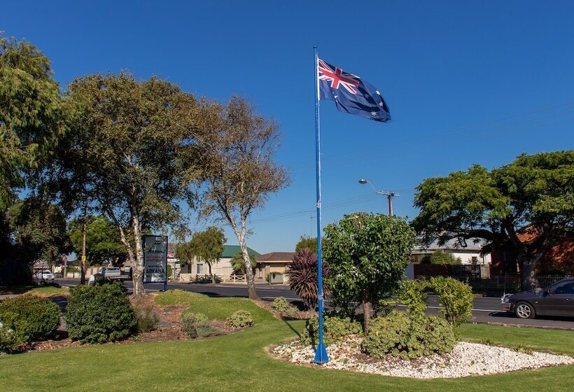 فندق Arkana Motor Inn & Terrace Apartments