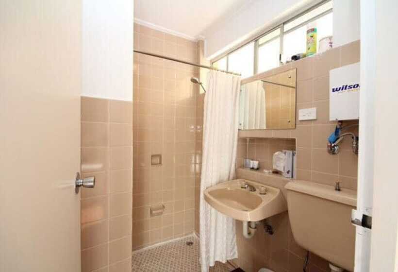 Отель Bairnsdale Motor Inn