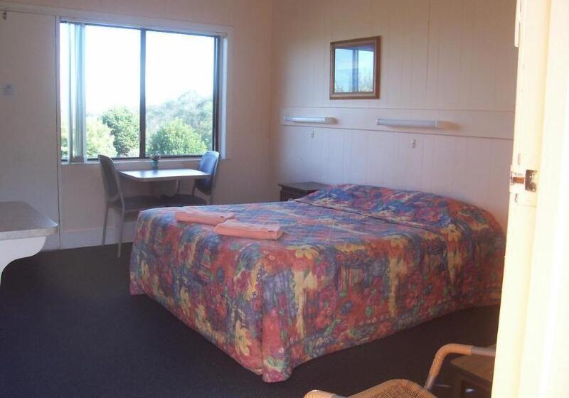 בית מלון כפרי Bayview Motor Inn