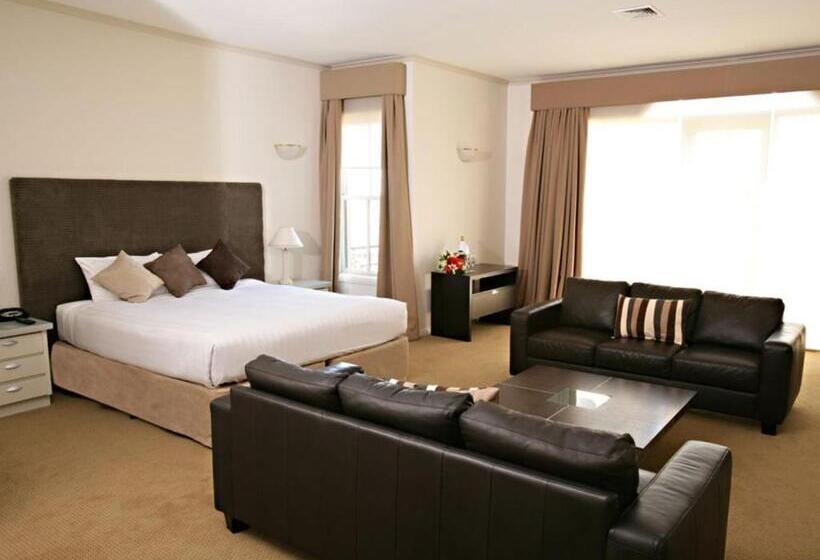 Отель Beau Monde International