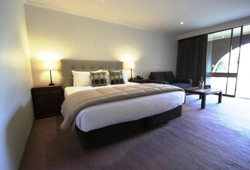 酒店 Bell Tower Inn