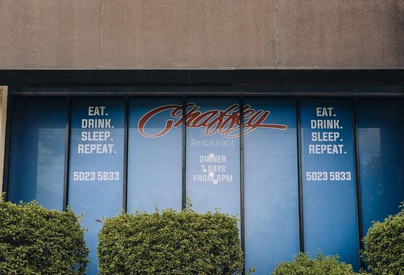 هتل Best Western Chaffey Motor Inn