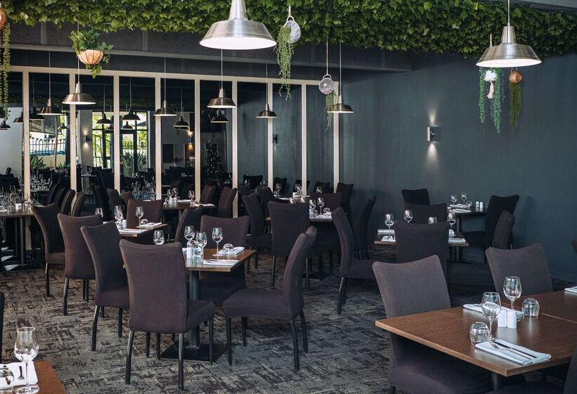 هتل Best Western Chaffey Motor Inn