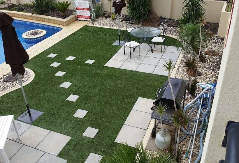 هتل Best Western Chaffey Motor Inn