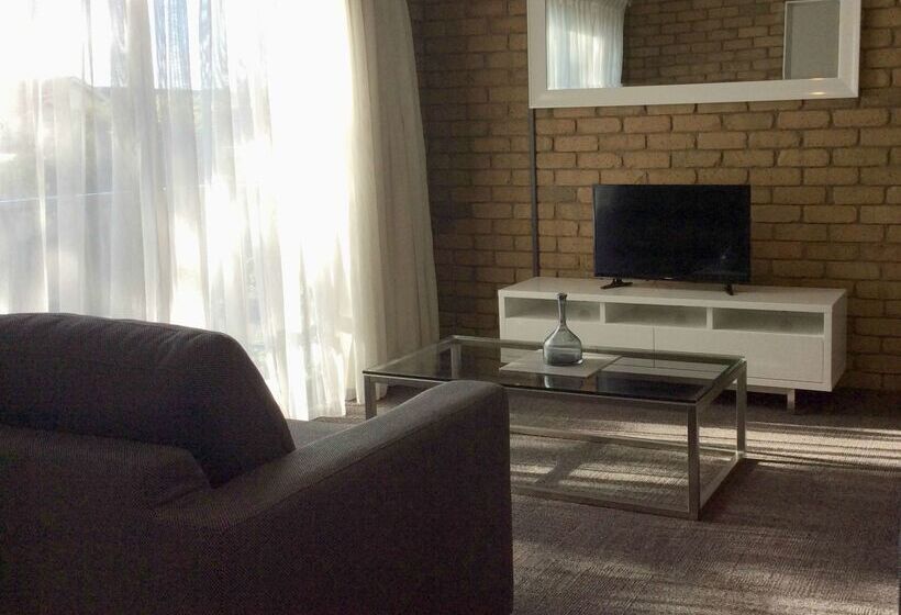 هتل Best Western Geelong Motor Inn & Serviced Apartments