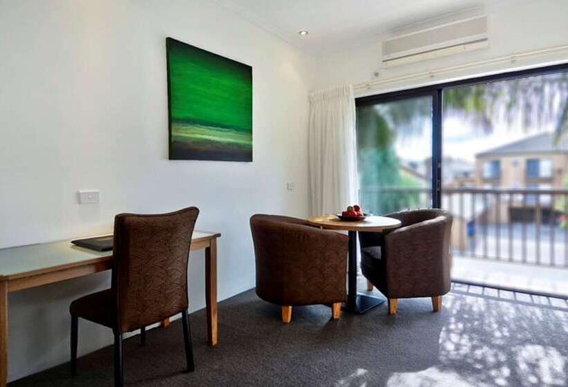 هتل Best Western Geelong Motor Inn & Serviced Apartments