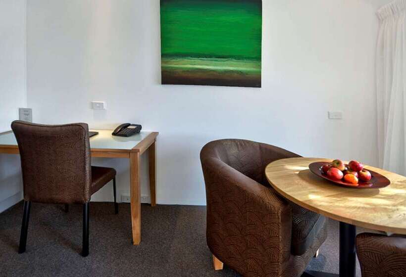 هتل Best Western Geelong Motor Inn & Serviced Apartments