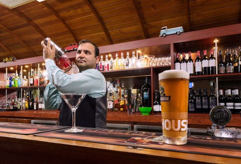 酒店 Best Western Plus Launceston