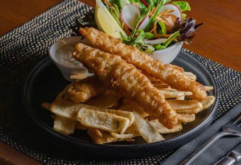 هتل Best Western Plus Launceston