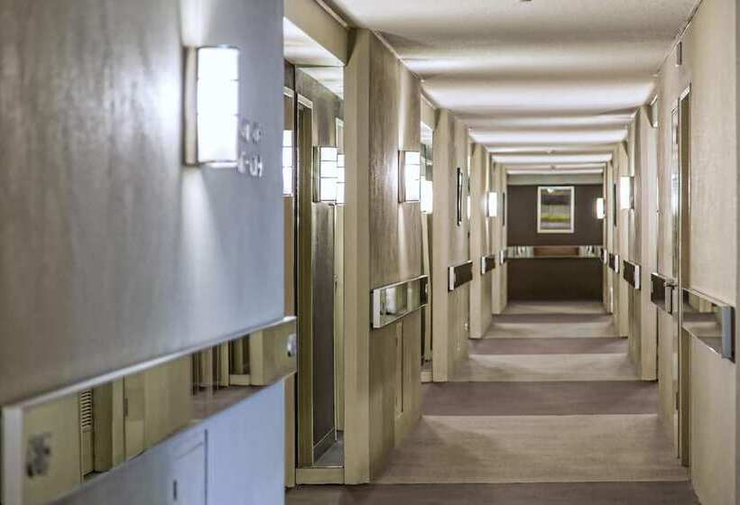 هتل Best Western Plus Launceston