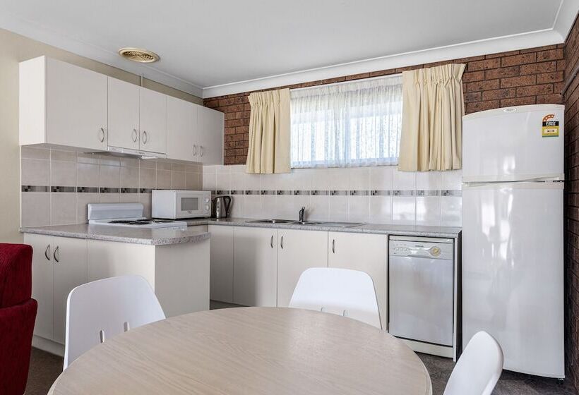 בית מלון כפרי Bomaderry Motor Inn