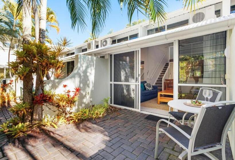 Отель Caribbean Noosa