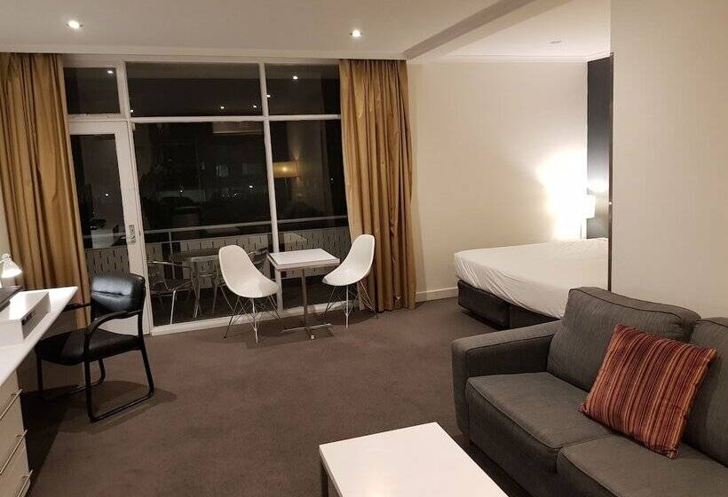 בית מלון כפרי The Parkmore