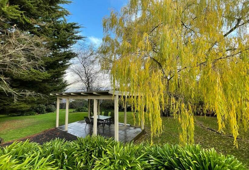 בית מלון כפרי Central Highlands Motor Inn