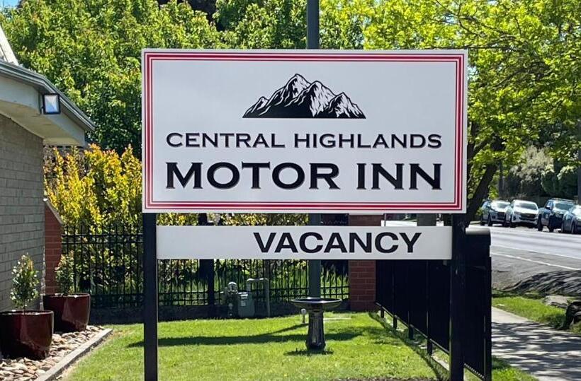 בית מלון כפרי Central Highlands Motor Inn