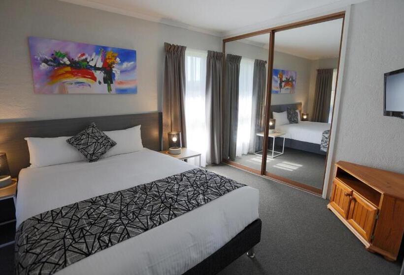 בית מלון כפרי Coachman's Eden