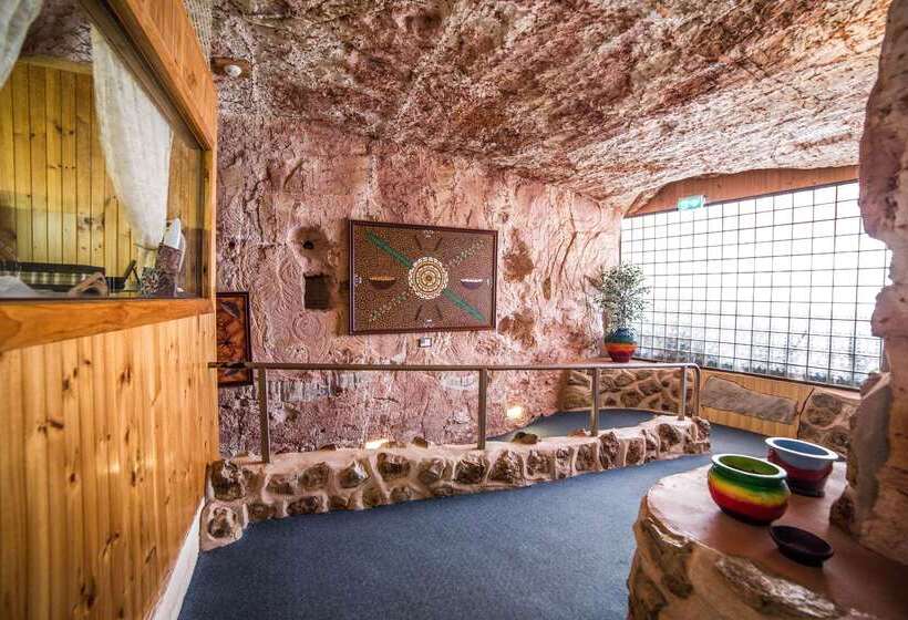 هتل Comfort Inn Coober Pedy Experience
