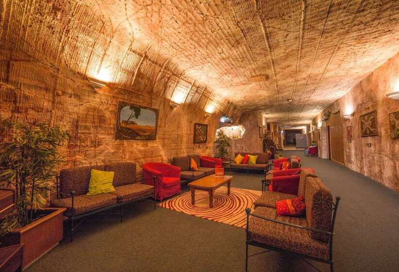 هتل Comfort Inn Coober Pedy Experience