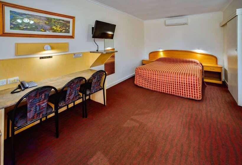 هتل Comfort Inn & Suites Augusta Westside