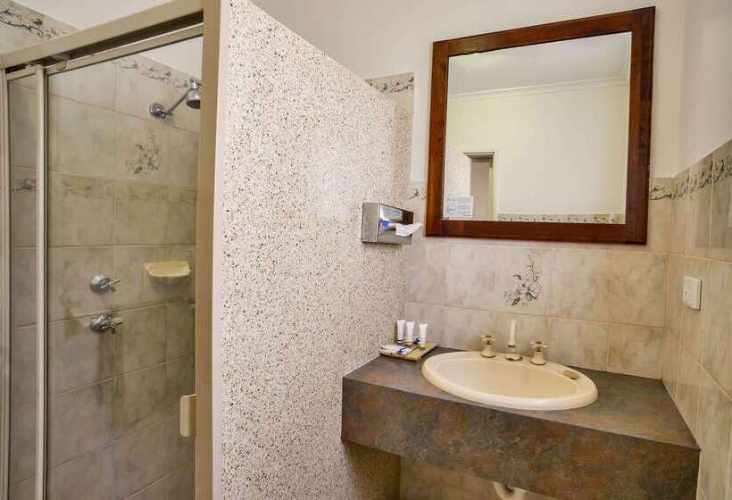 هتل Comfort Inn & Suites Augusta Westside