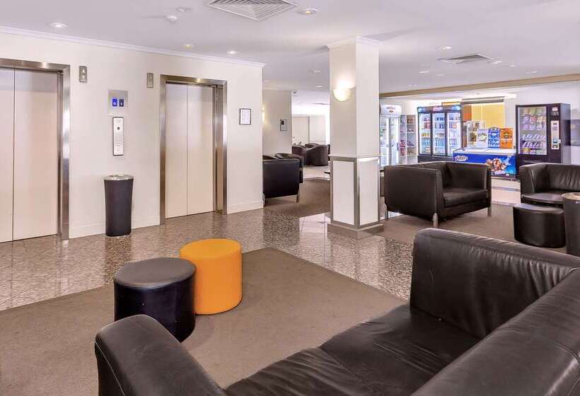 酒店 Comfort Inn & Suites Goodearth Perth