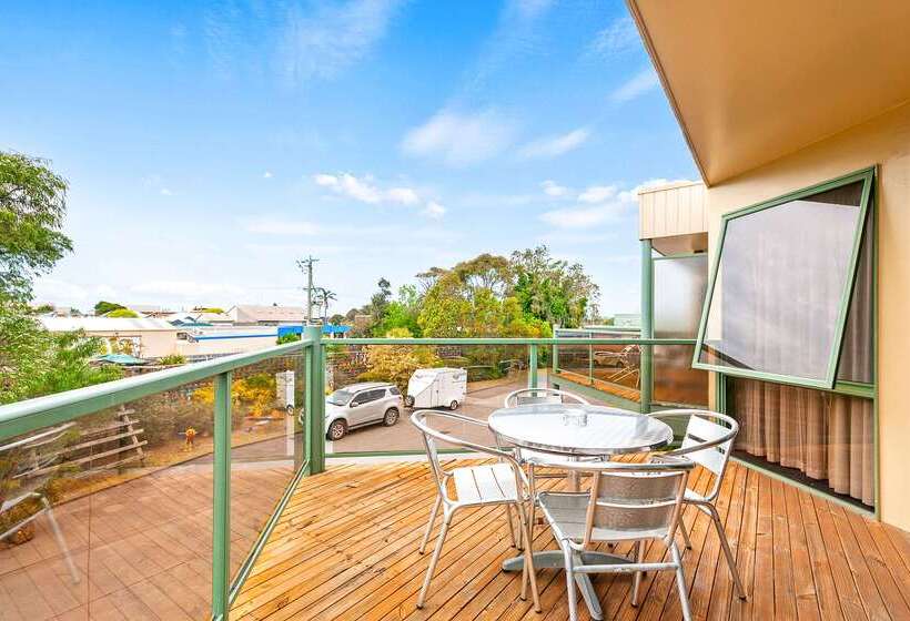 호텔 Comfort Inn & Suites Lakes Entrance