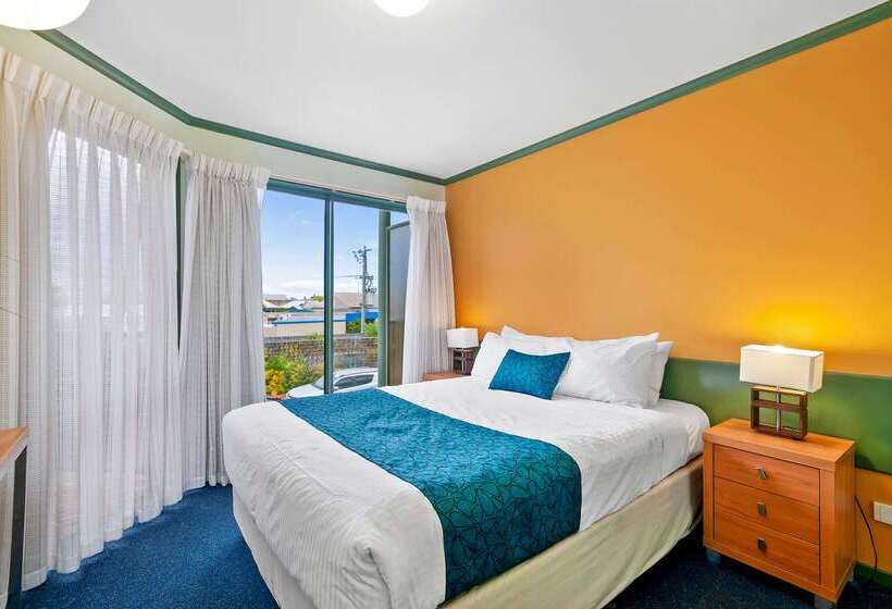 호텔 Comfort Inn & Suites Lakes Entrance