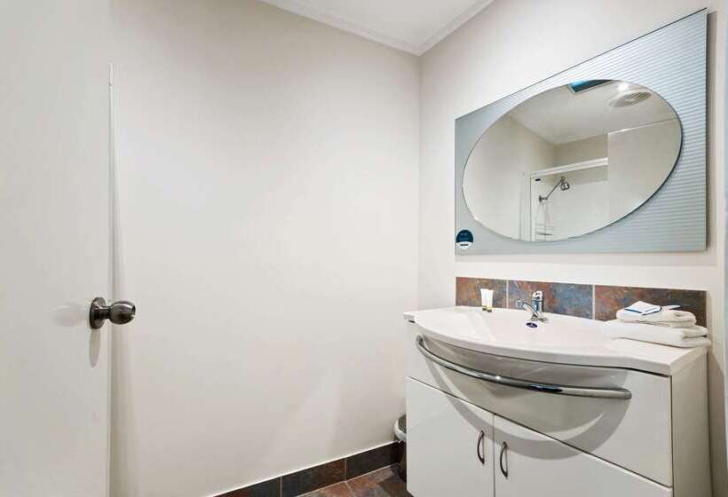 호텔 Comfort Inn & Suites Lakes Entrance