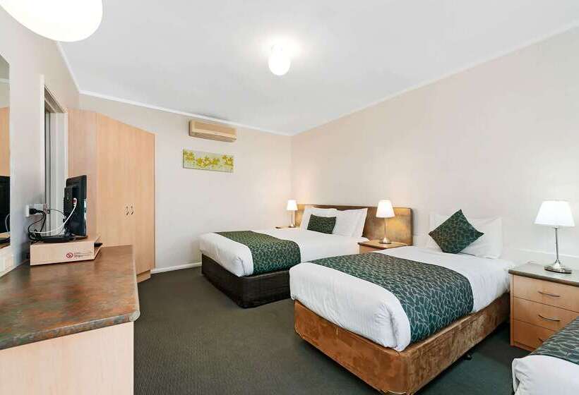 호텔 Comfort Inn & Suites Lakes Entrance