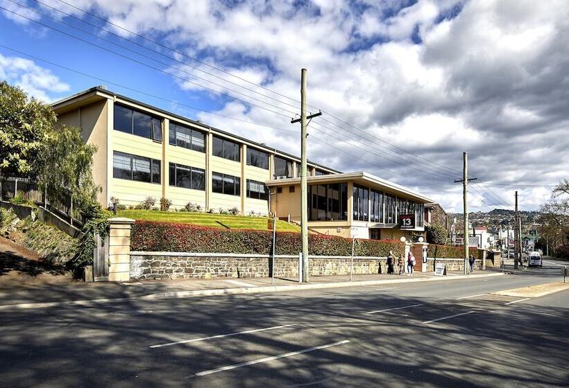 فندق Commodore Regent