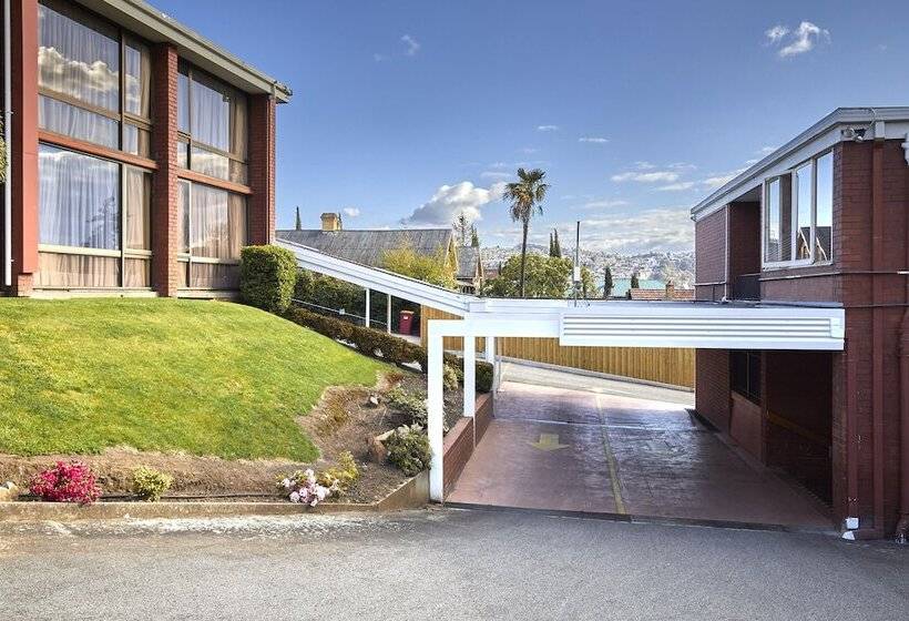 فندق Commodore Regent