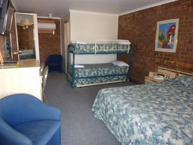 فندق Countryman Motor Inn