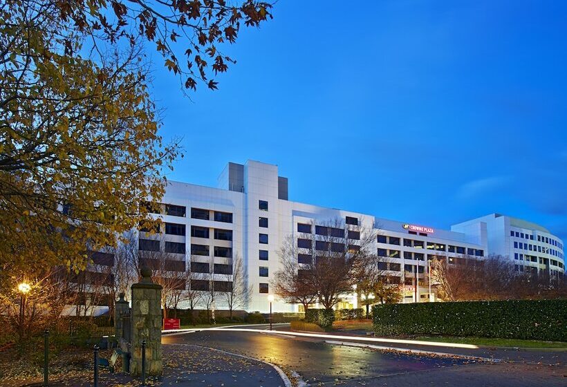 هتل Crowne Plaza Canberra, An Ihg