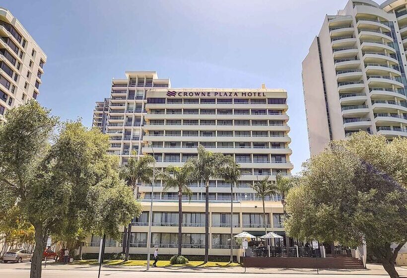 هتل Crowne Plaza Perth, An Ihg