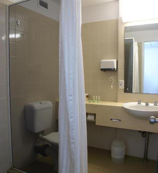 ホテル Darwin Poinciana Inn