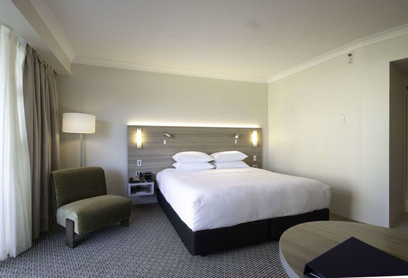 Doubletree By Hilton Hotel Cairns