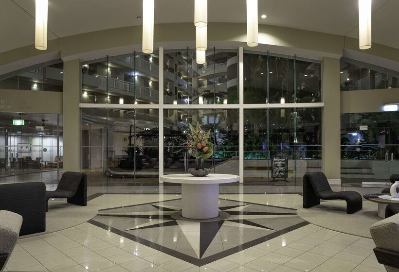 Doubletree By Hilton Hotel Cairns