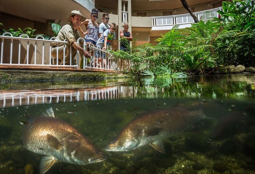 Doubletree By Hilton Hotel Cairns