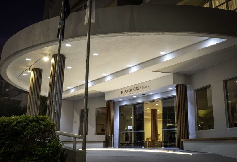 Doubletree By Hilton Hotel Cairns