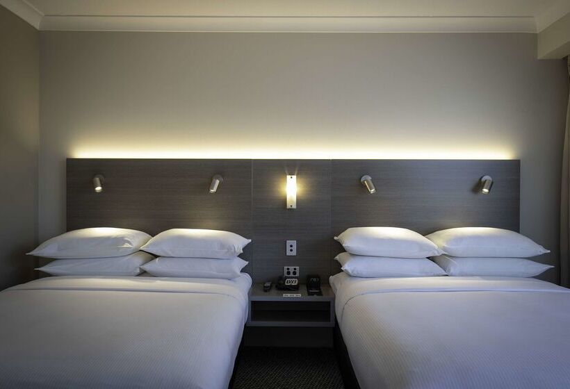 Doubletree By Hilton Hotel Cairns