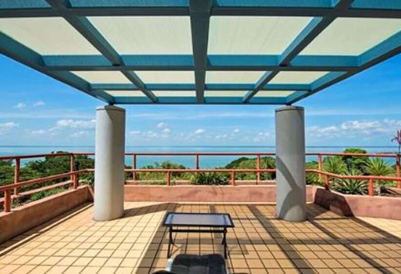 هتل Doubletree By Hilton Darwin Esplanade