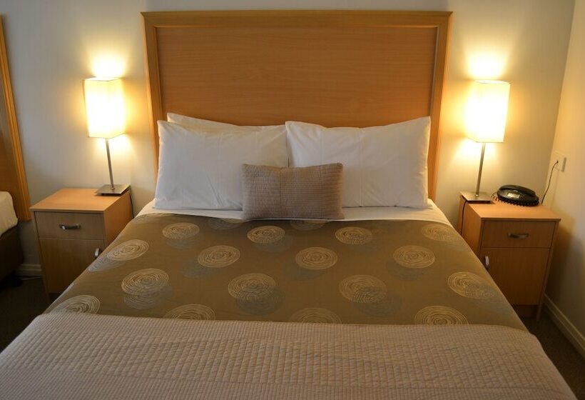 בית מלון כפרי Eastern Sands City Centre