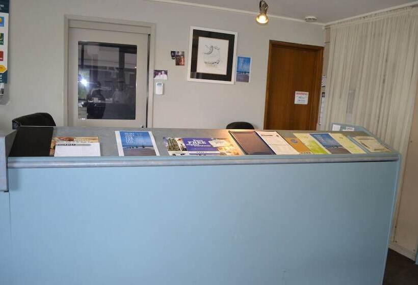 בית מלון כפרי Eastern Sands City Centre